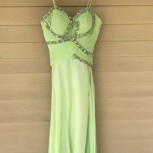 Prom/homecoming dress